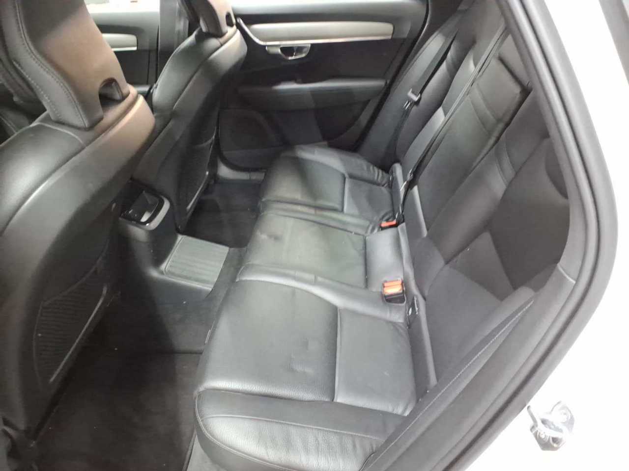 Volvo V90 T6 Recharge AWD Geartronic RDesign Expression 13