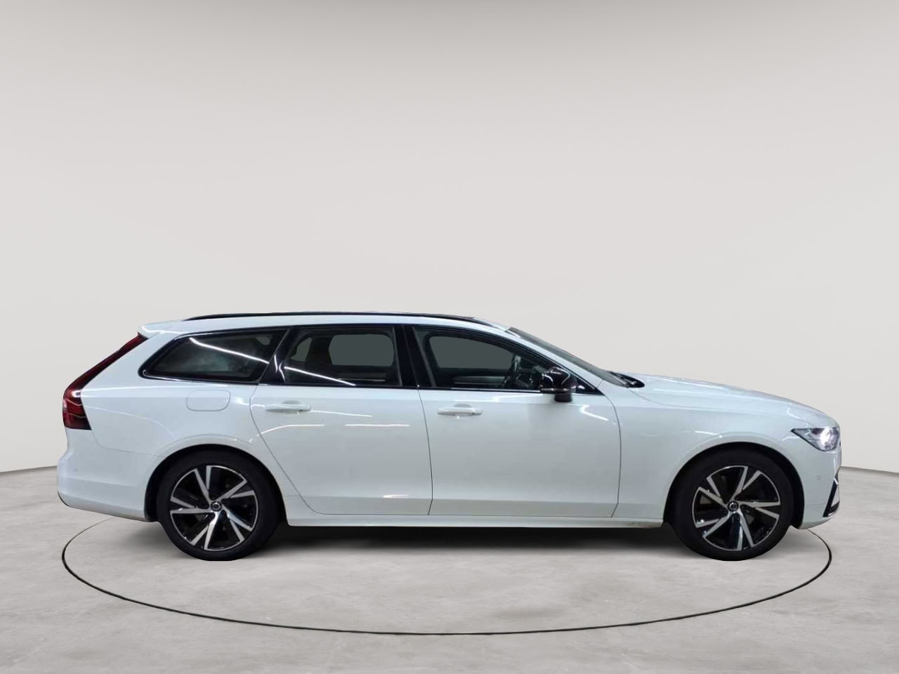 Volvo V90 T6 Recharge AWD Geartronic RDesign Expression 3