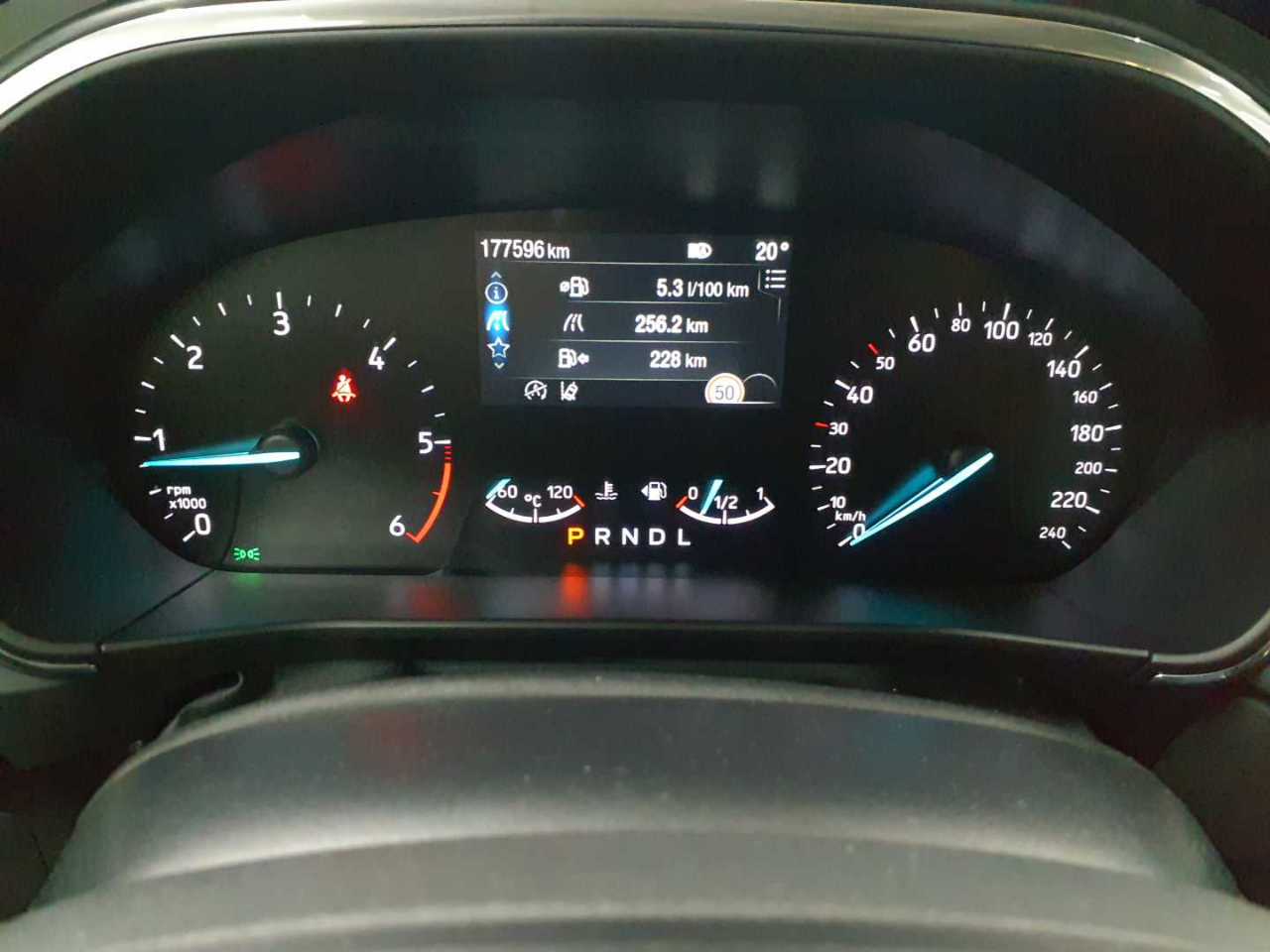 Ford Focus Turnier 1.5 EcoBlue Start-Stopp-System Aut. TITANIUM 11