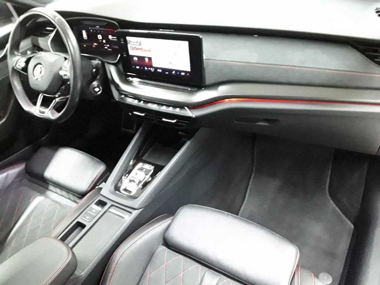 Skoda Octavia Combi 2.0 TDI DSG 4x4 RS 9