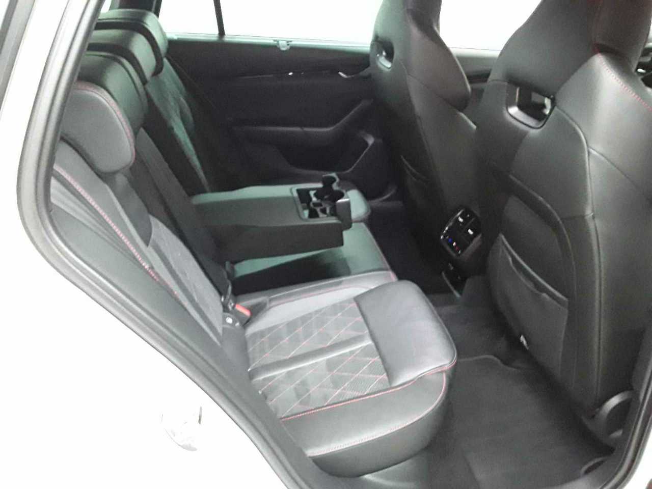 Skoda Octavia Combi 2.0 TDI DSG 4x4 RS 14