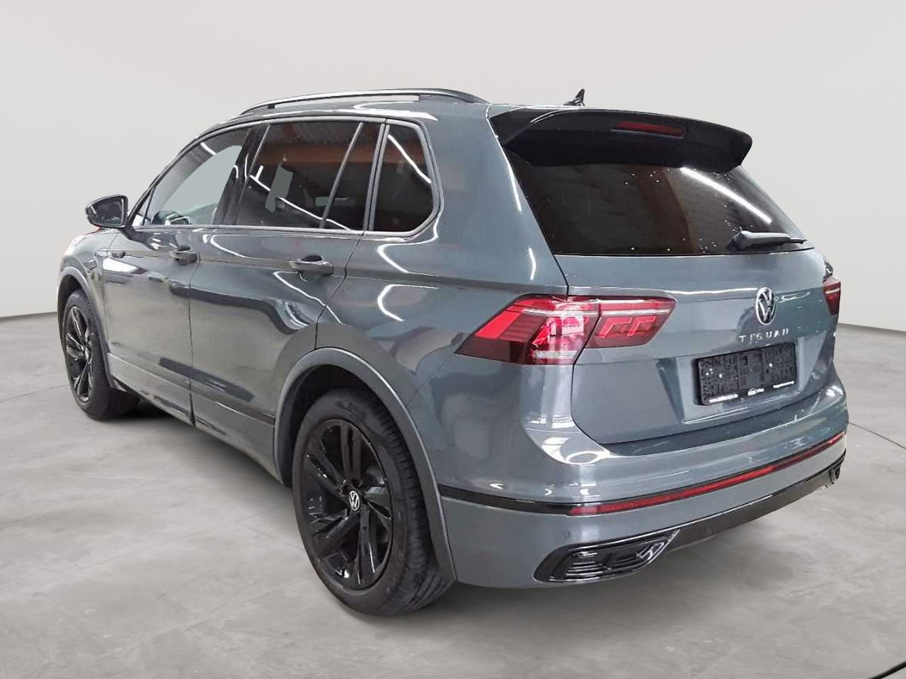 Volkswagen Tiguan 2.0 TSI OPF 4Motion DSG R-Line 5