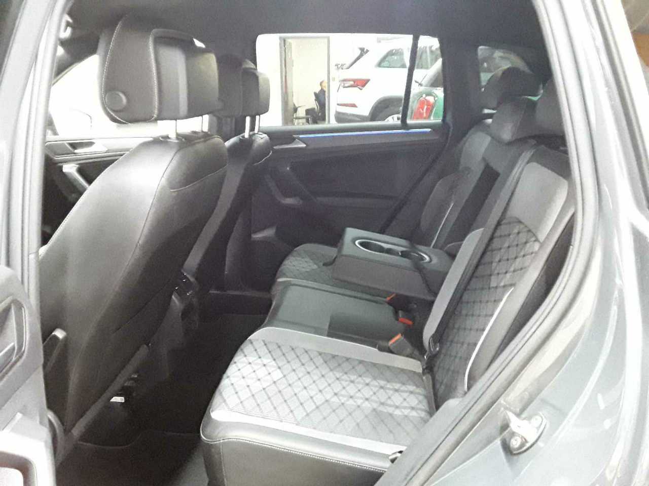 Volkswagen Tiguan 2.0 TSI OPF 4Motion DSG R-Line 13
