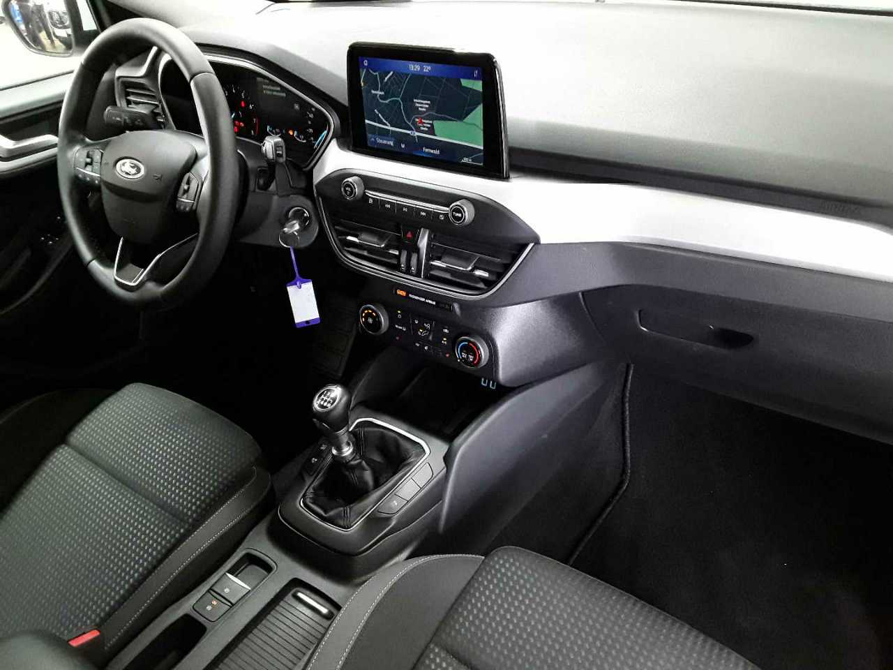 Ford Focus Turnier 1.0 EcoBoost Start-Stopp-System COOL&CONNECT 9