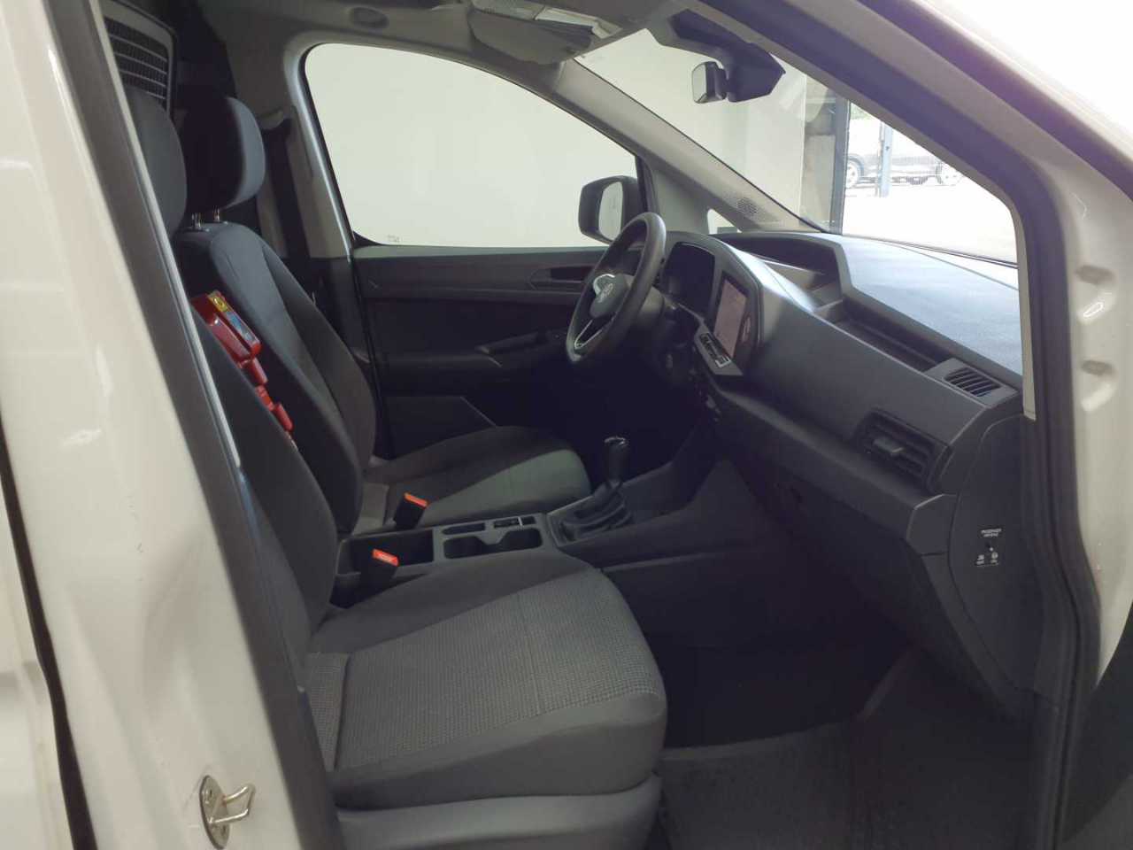 Volkswagen Caddy Cargo 2.0 TDI BMT Maxi 8