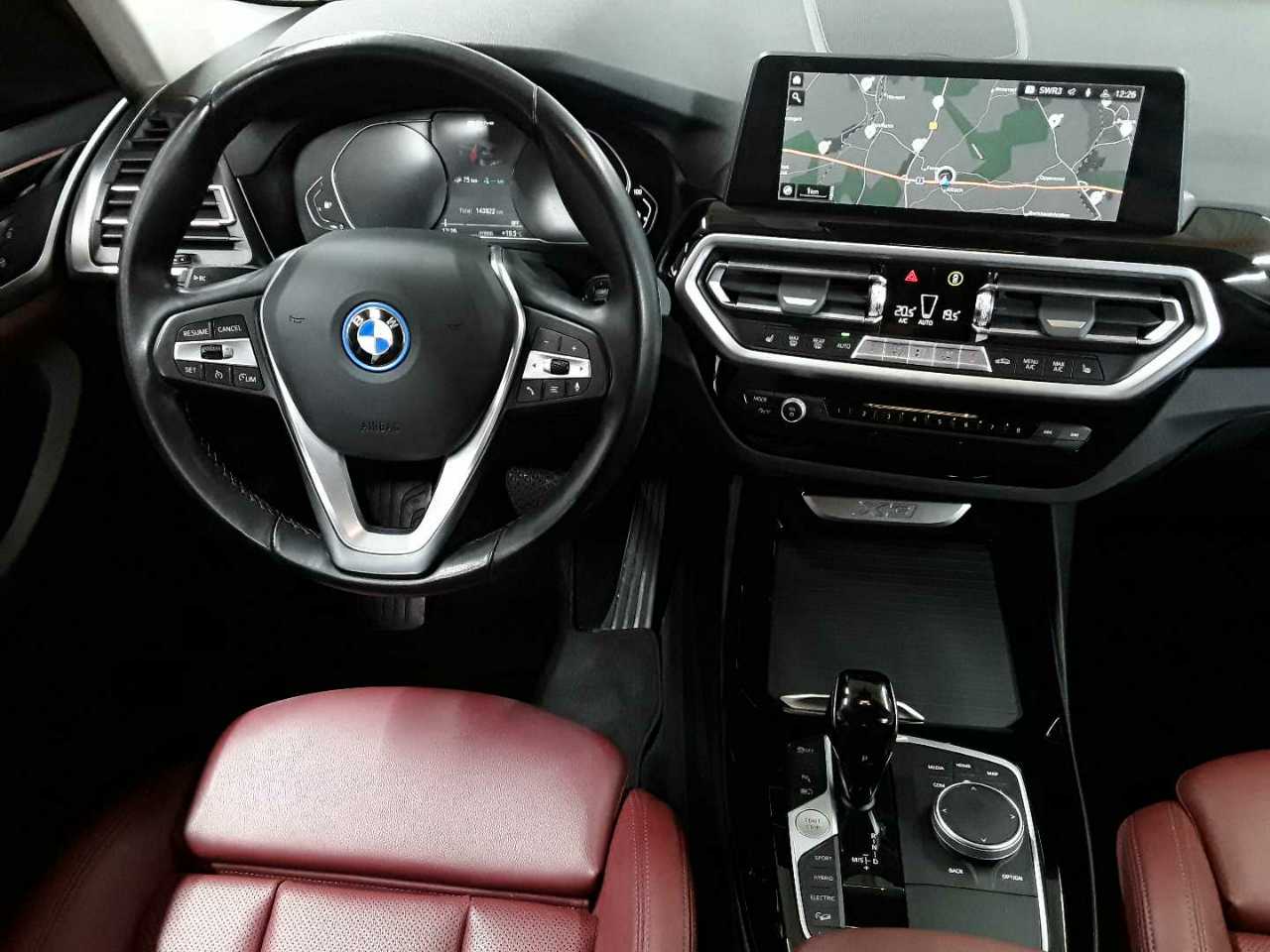 BMW X3 xDrive30e Aut. 10