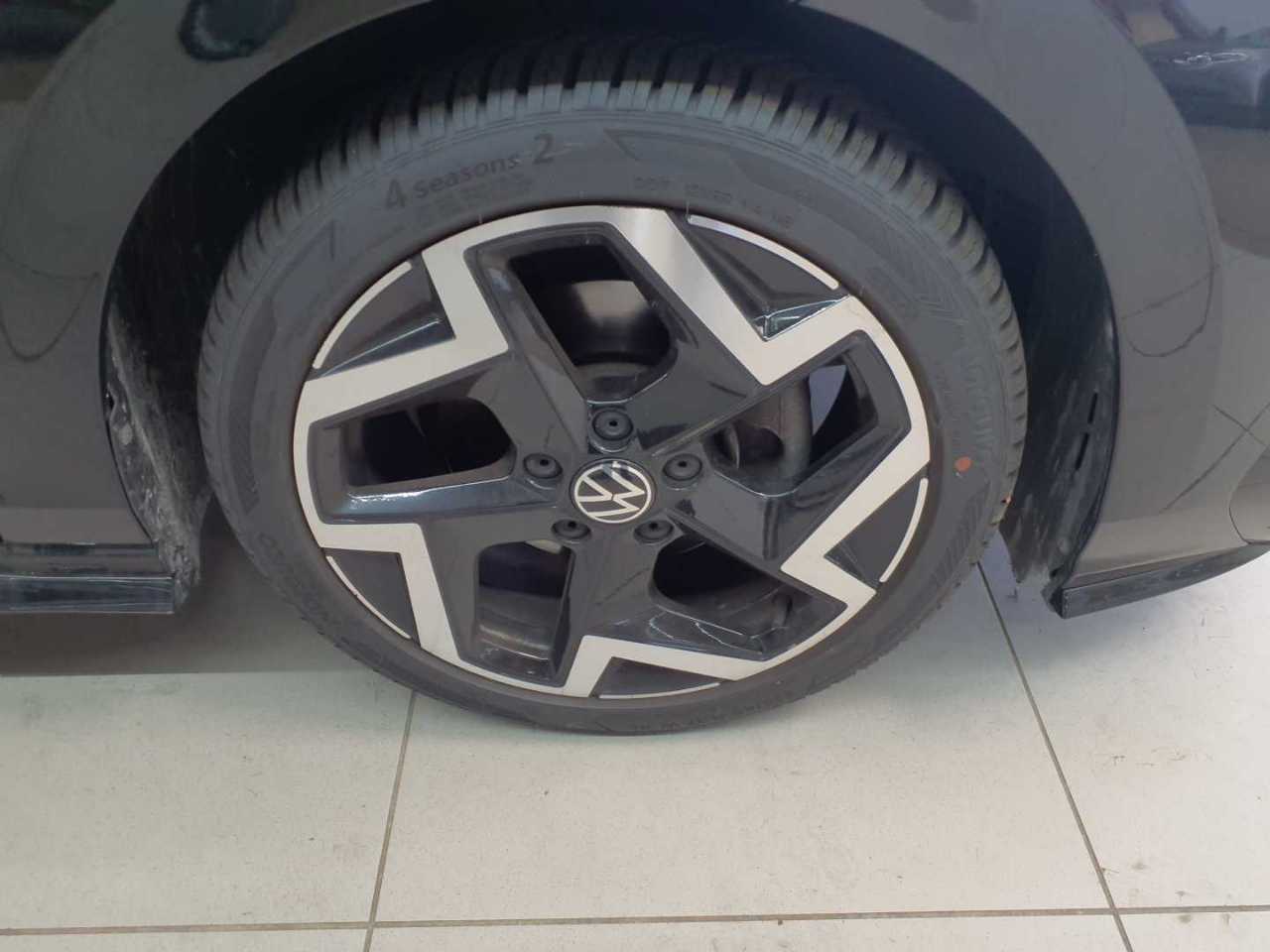 Volkswagen Golf 1.5 TSI OPF R-Line 16