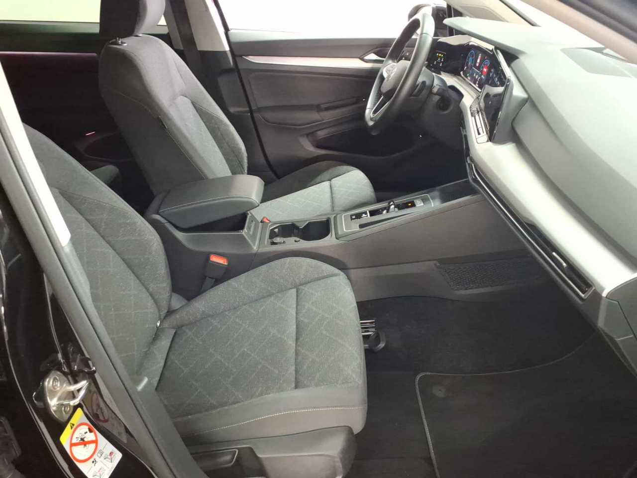 Volkswagen Golf Variant 2.0 TDI SCR DSG Life 8