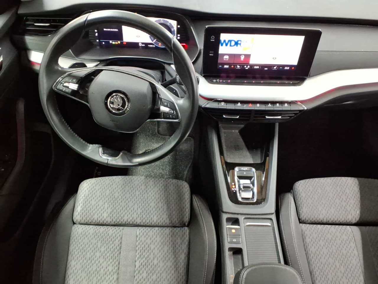 Skoda Octavia Combi 2.0 TDI DSG 4x4 Clever 10