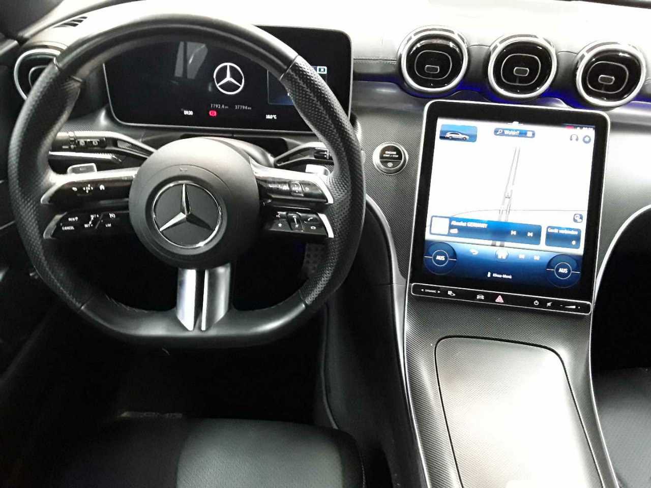 Mercedes-Benz C 200 T 9G-TRONIC AMG Line 10