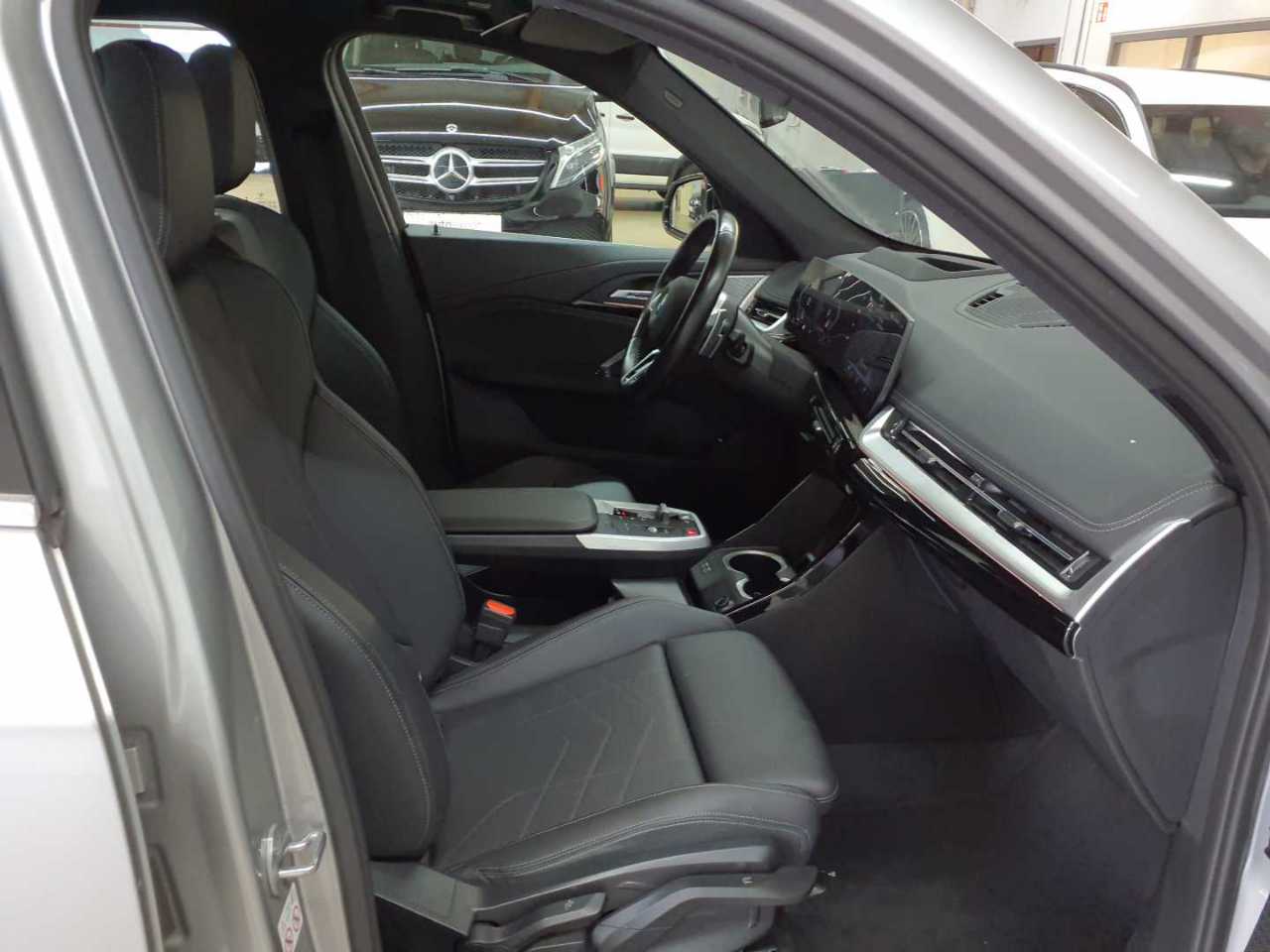 BMW X1 sDrive18d Aut. xLine 8