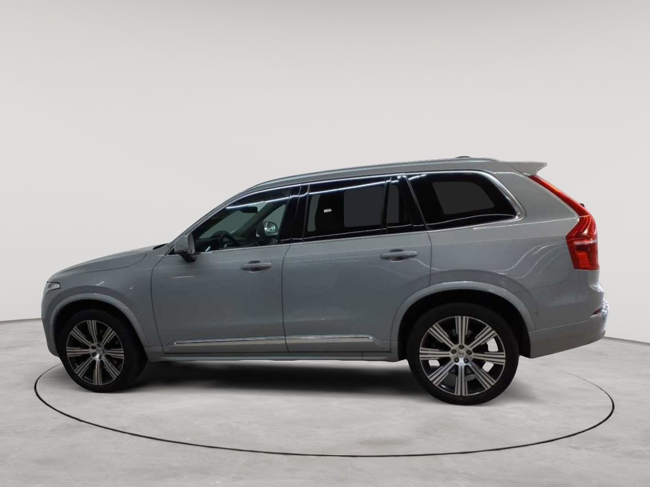 Volvo XC90 B5 D AWD Plus Bright 6