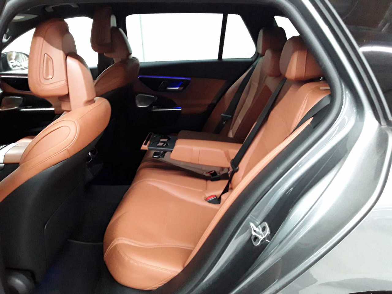 Mercedes-Benz C 300 e T 9G-TRONIC Avantgarde 13