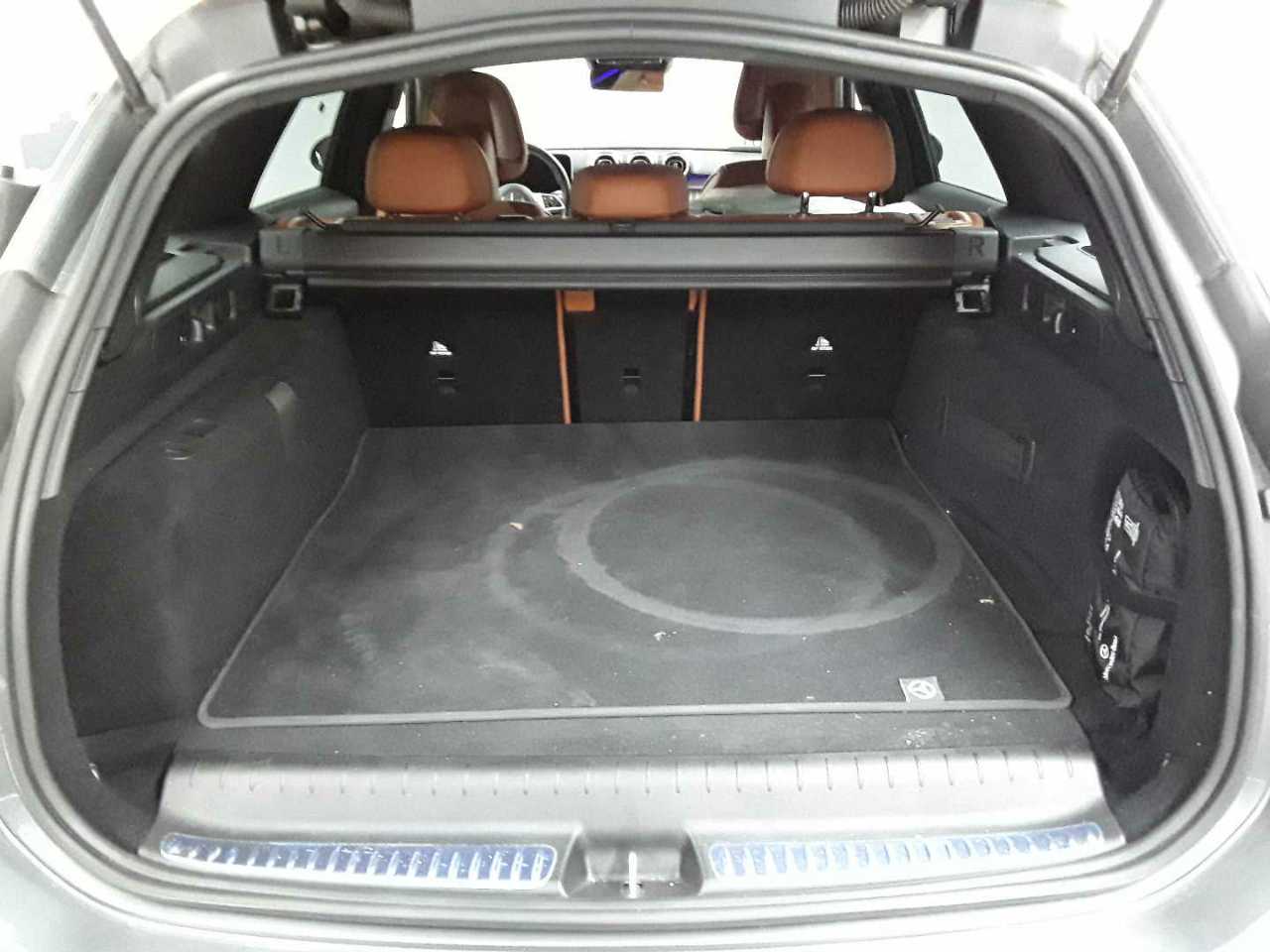 Mercedes-Benz C 300 e T 9G-TRONIC Avantgarde 15