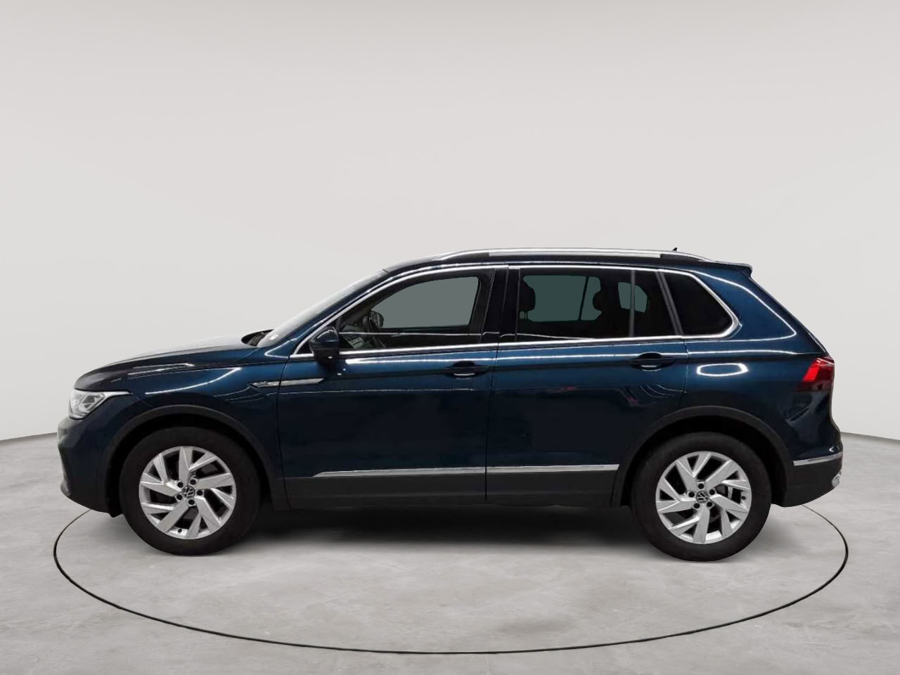 Volkswagen Tiguan 2.0 TDI SCR 4Motion DSG Elegance 6
