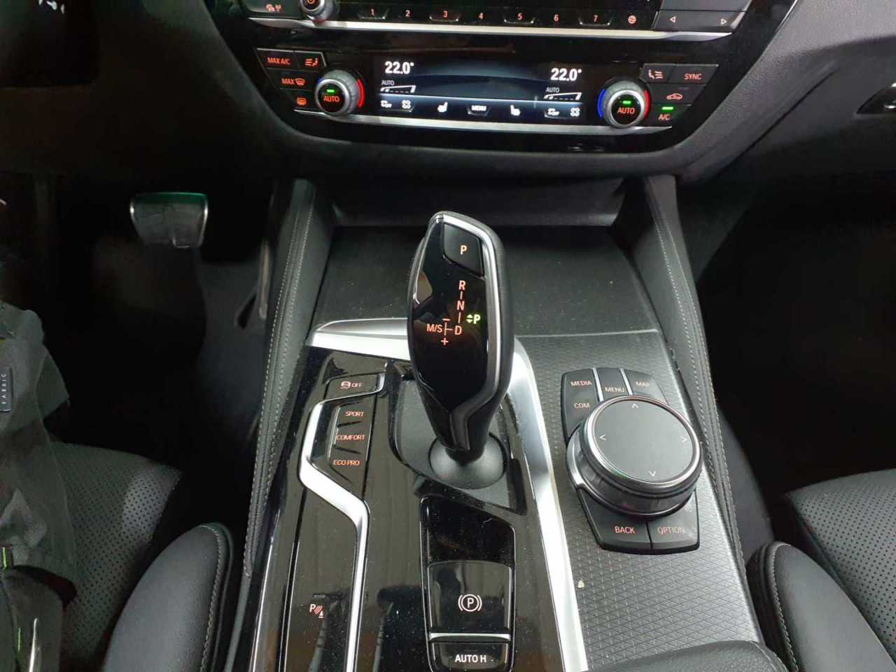 BMW 540d xDrive Touring Aut. 10