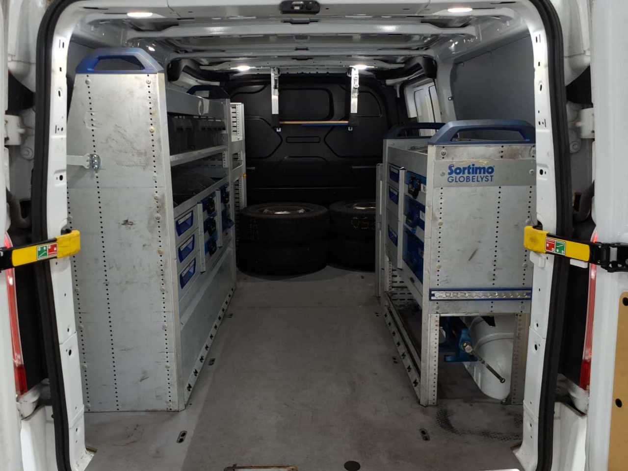Ford Transit Custom 340 L2H1 LKW VA Trend 15