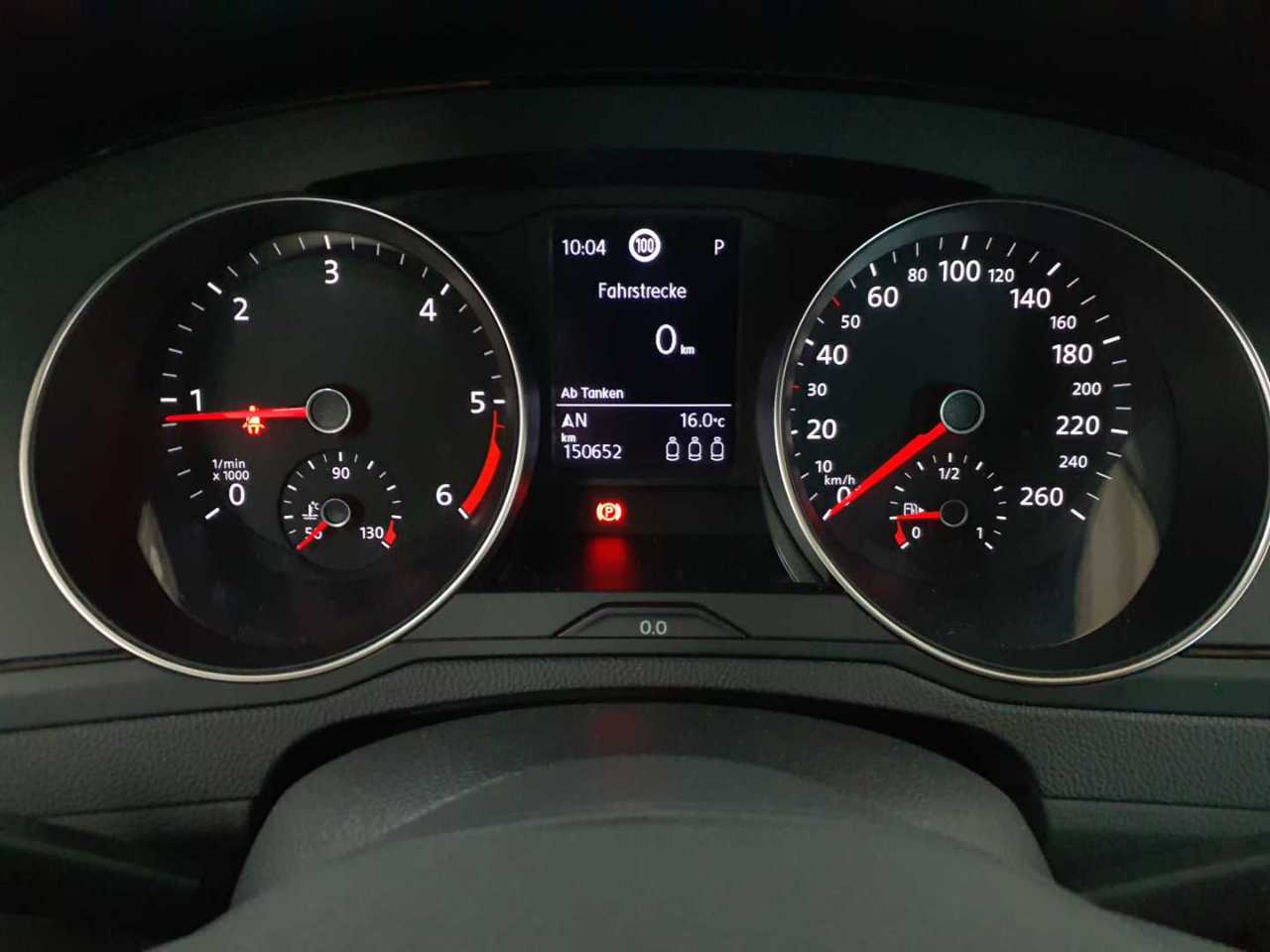 Volkswagen Passat Variant 2.0 TDI SCR DSG Conceptline 11