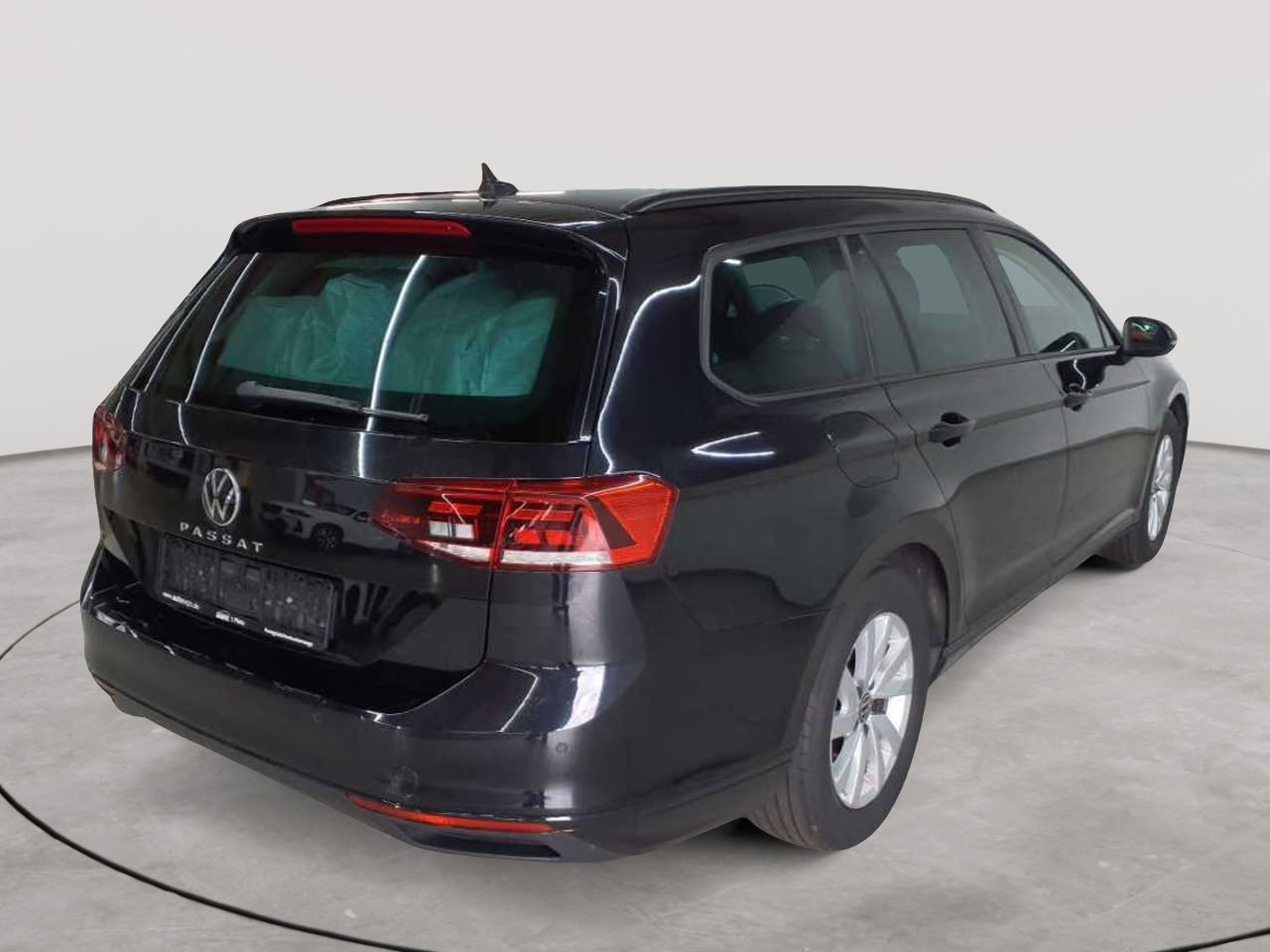 Volkswagen Passat Variant 2.0 TDI SCR DSG Conceptline 4