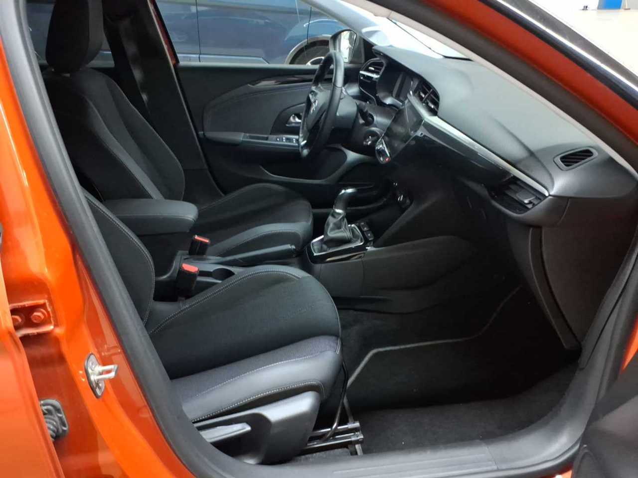 Opel Corsa 1.2 Start/Stop Elegance 8