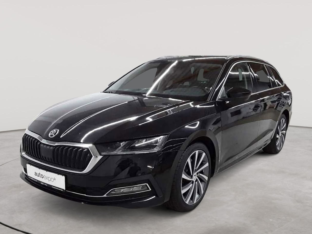 Skoda Octavia Combi 2.0 TDI DSG Style 2