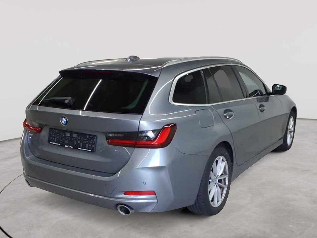 BMW 320d Touring xDrive Aut. 4
