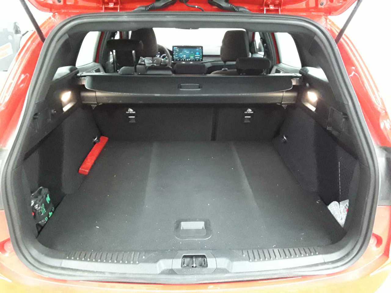 Ford Focus Turnier 1.5 EcoBlue Start-Stopp-System Aut. ST-LINE 15