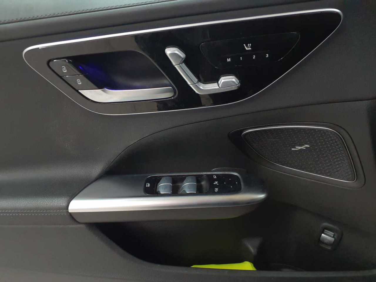 Mercedes-Benz C 300 d T 9G-TRONIC AMG Line 19