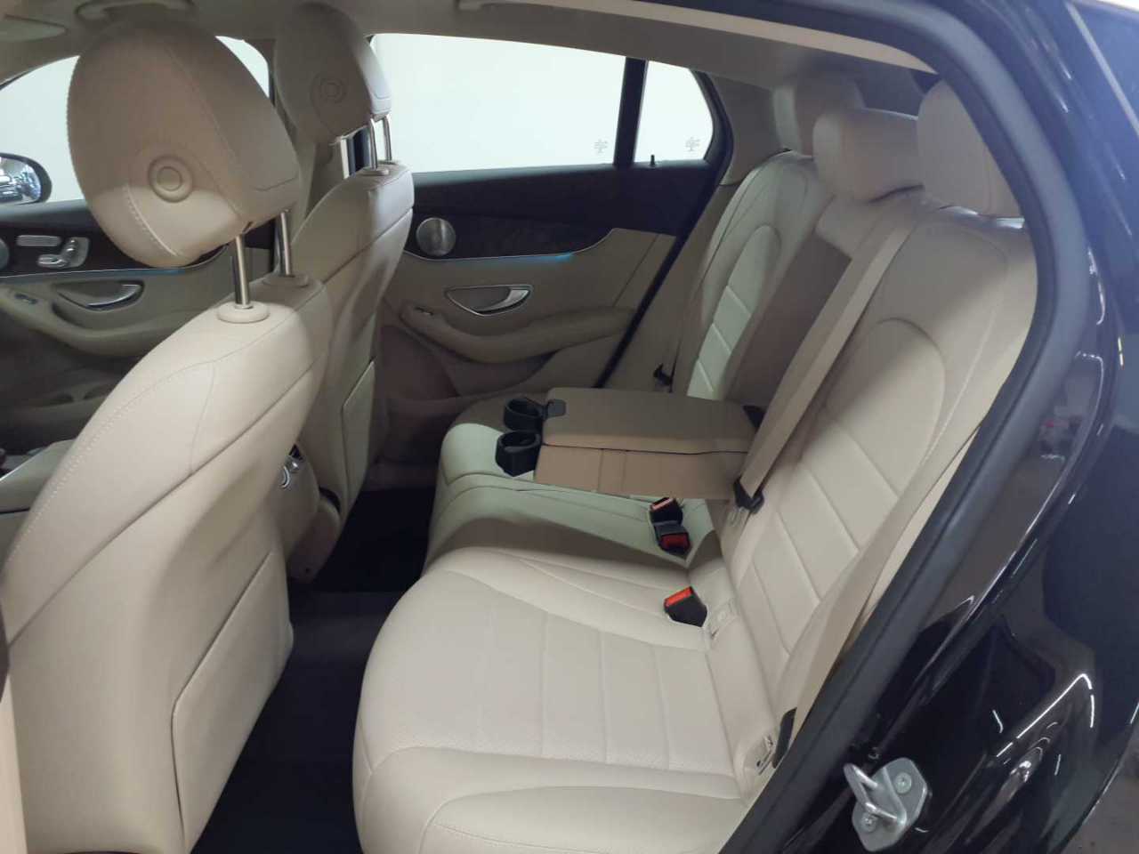 Mercedes-Benz GLC 250 d Coupe 4Matic 9G-TRONIC Exclusive 15