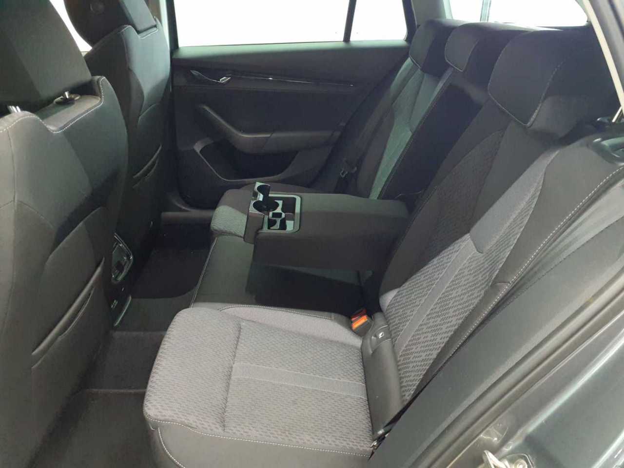 Skoda Octavia Combi 1.0 TSI e-TEC DSG Clever 14