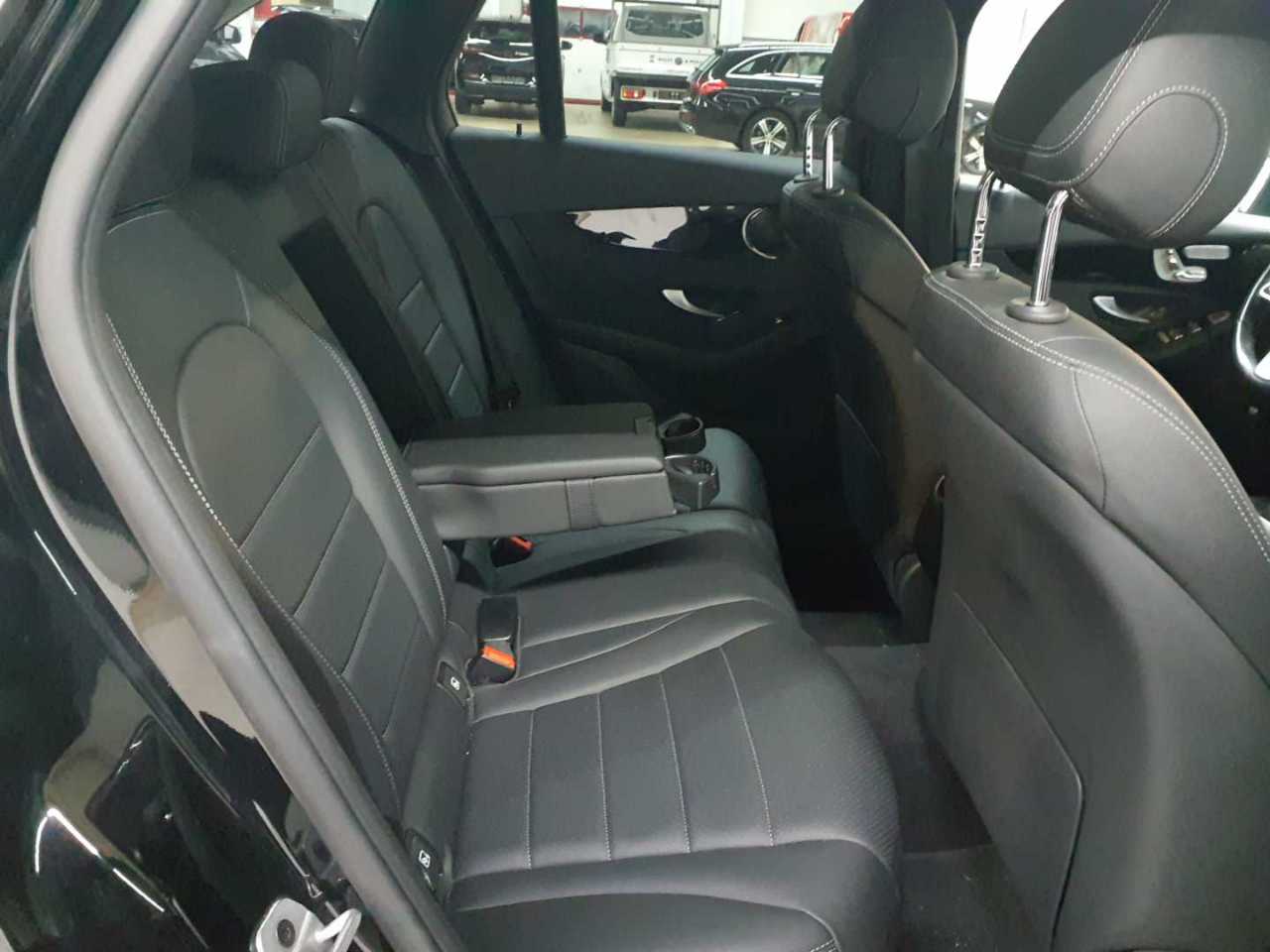 Mercedes-Benz GLC 220 d 4Matic 9G-TRONIC 12
