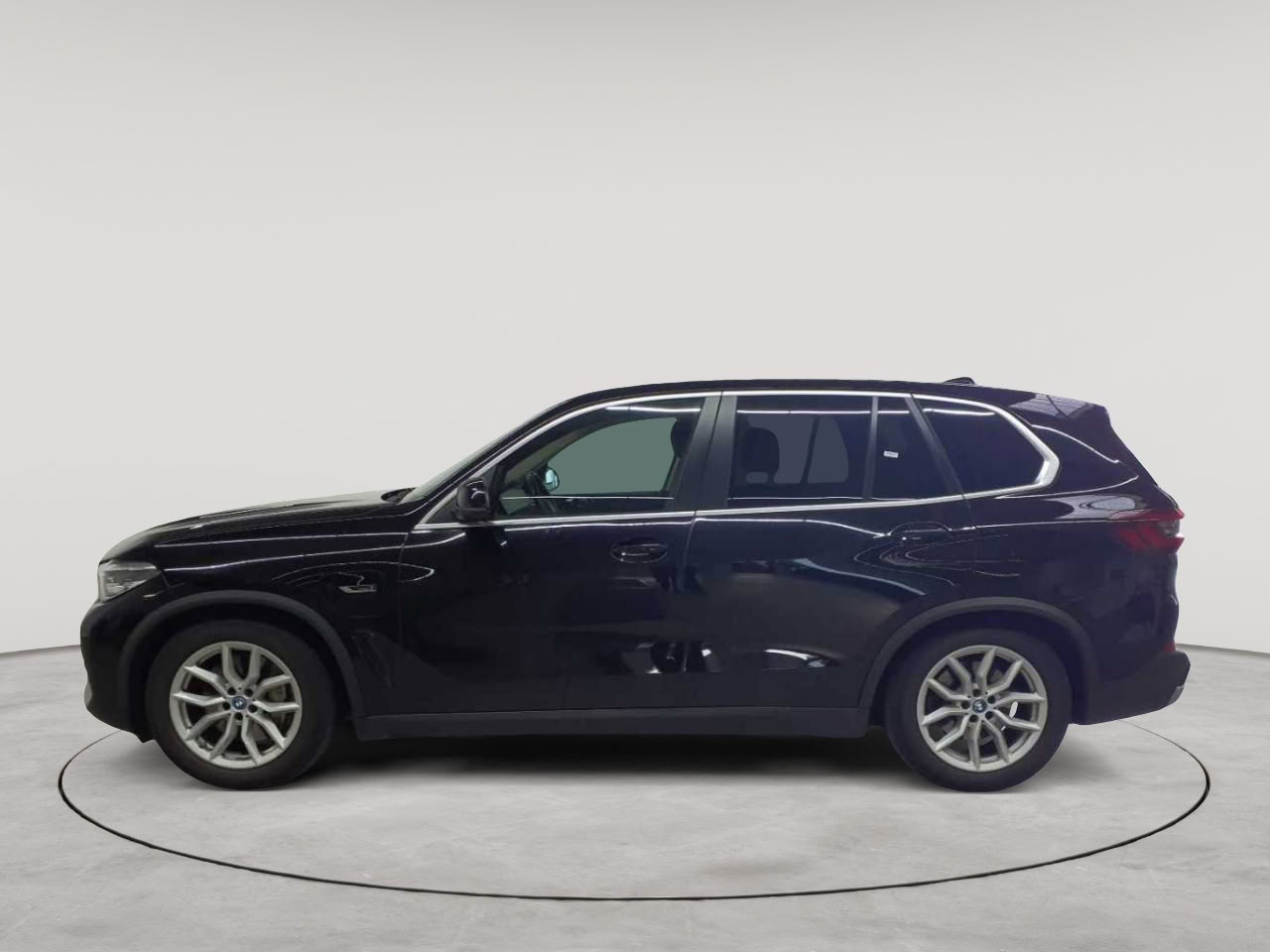 BMW X5 xDrive45e 6