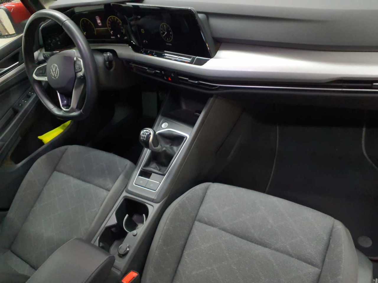 Volkswagen Golf Variant 2.0 TDI SCR Life 9