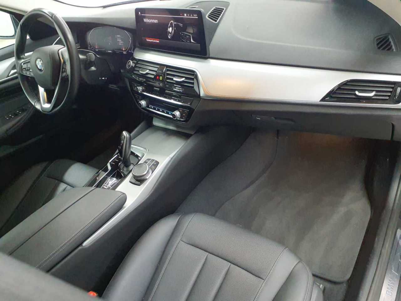 BMW 520d Touring Aut. 9