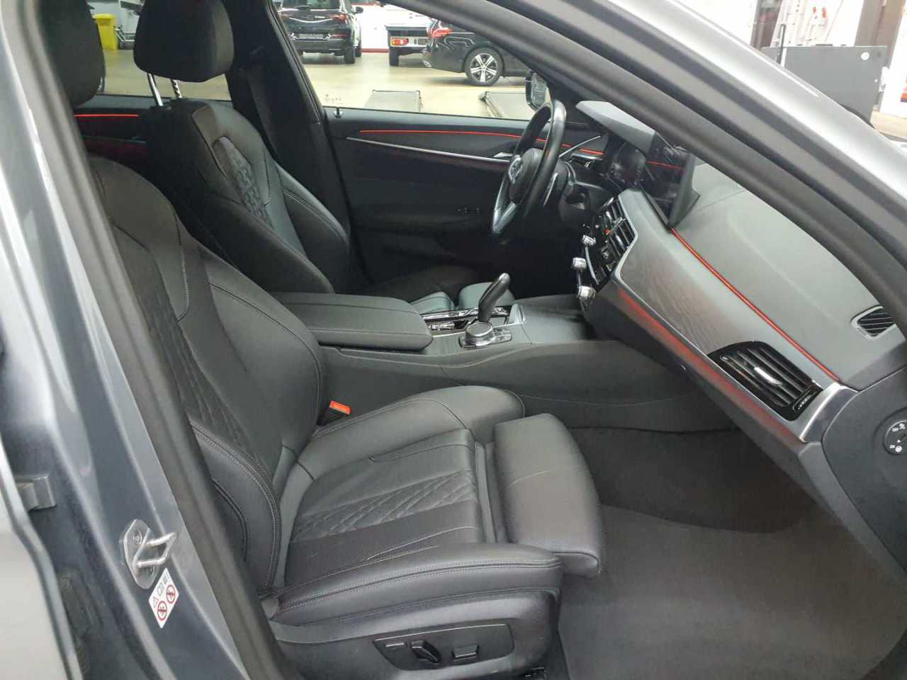 BMW 530e Touring Aut. 7