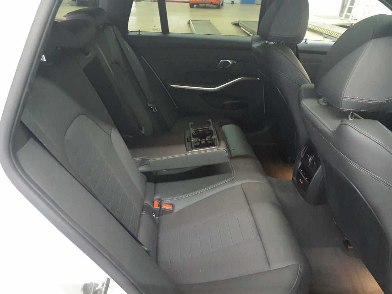 BMW 318d Touring Aut. 13