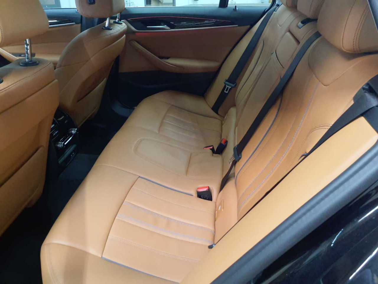 BMW 520d Touring Aut. Luxury Line 13