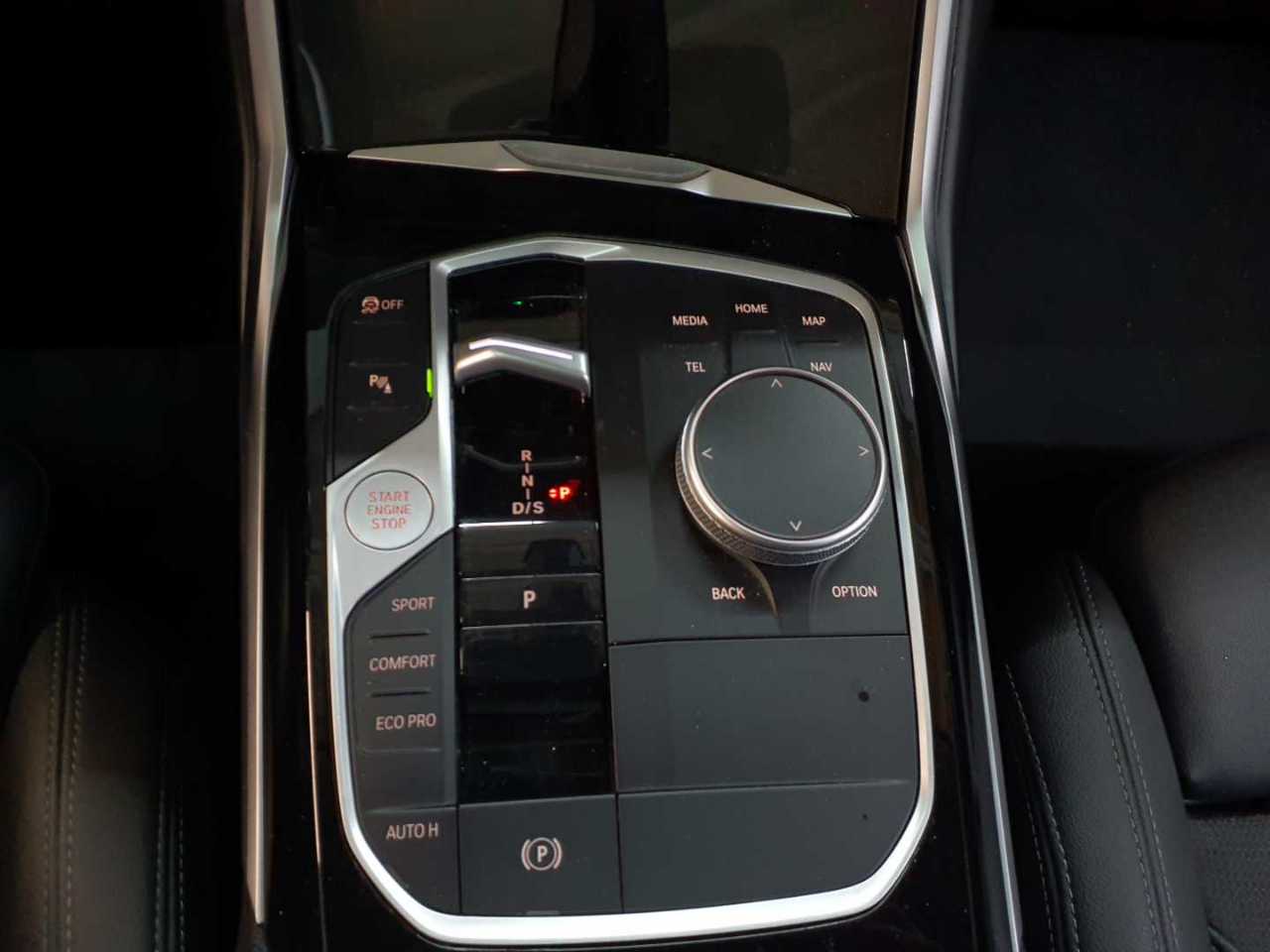 BMW 318d Touring Aut. 10
