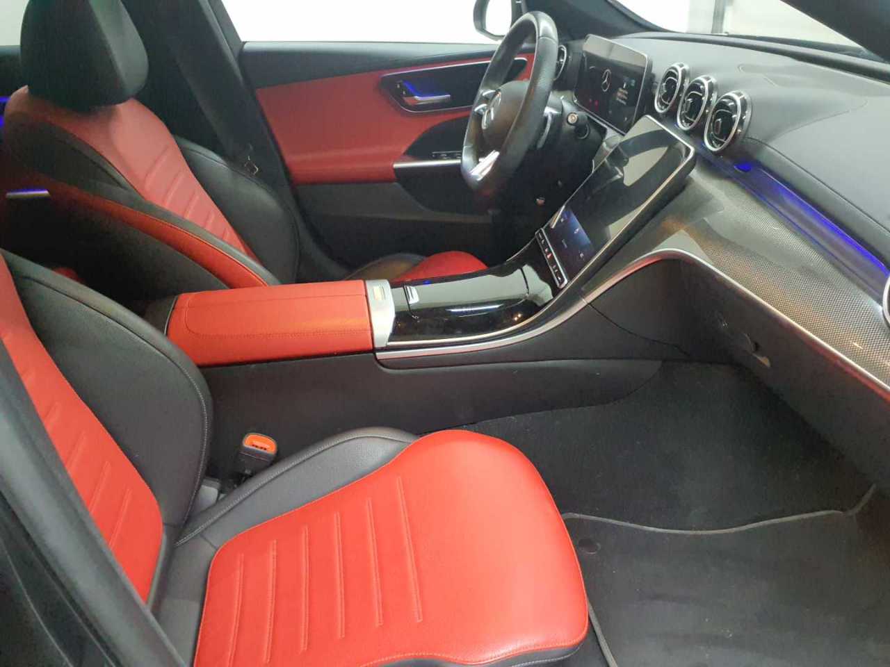 Mercedes-Benz C 300 d 9G-TRONIC 4Matic AMG Line 8