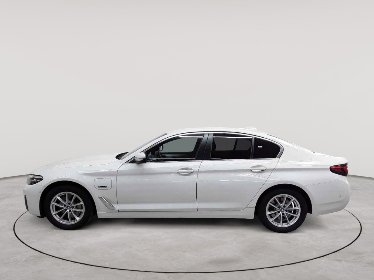 BMW 520e Aut. 6