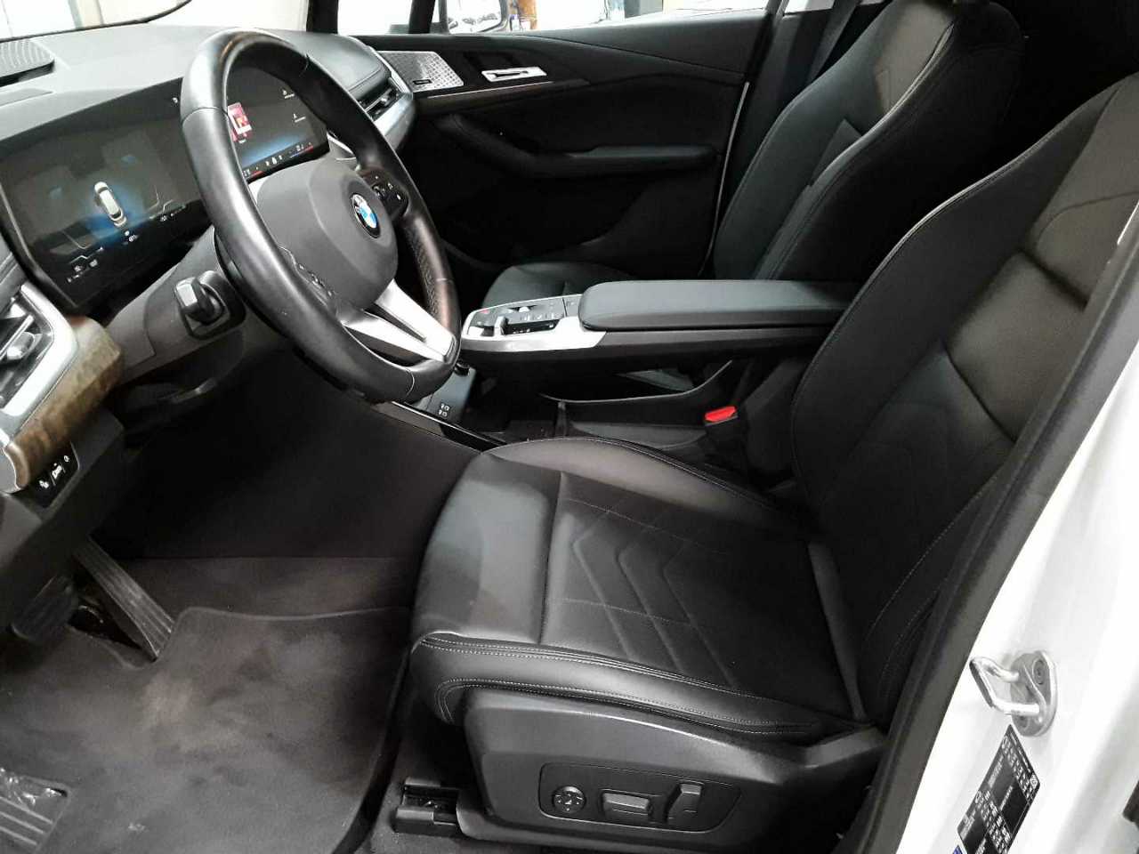 BMW 218d Active Tourer Aut. Luxury Line 7