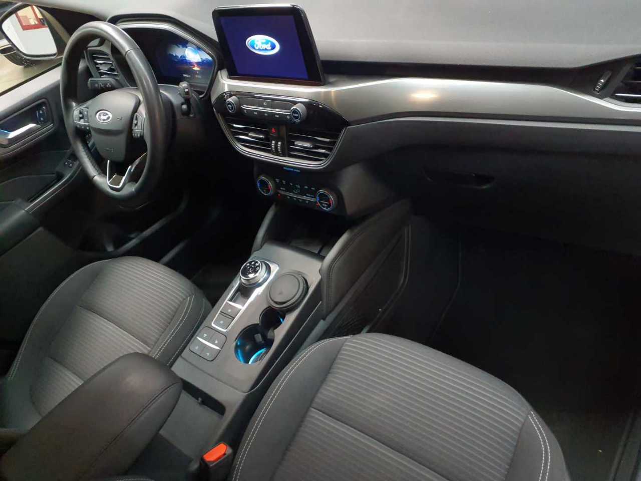 Ford Kuga 2.0 EcoBlue 4x4 Aut. TITANIUM 9