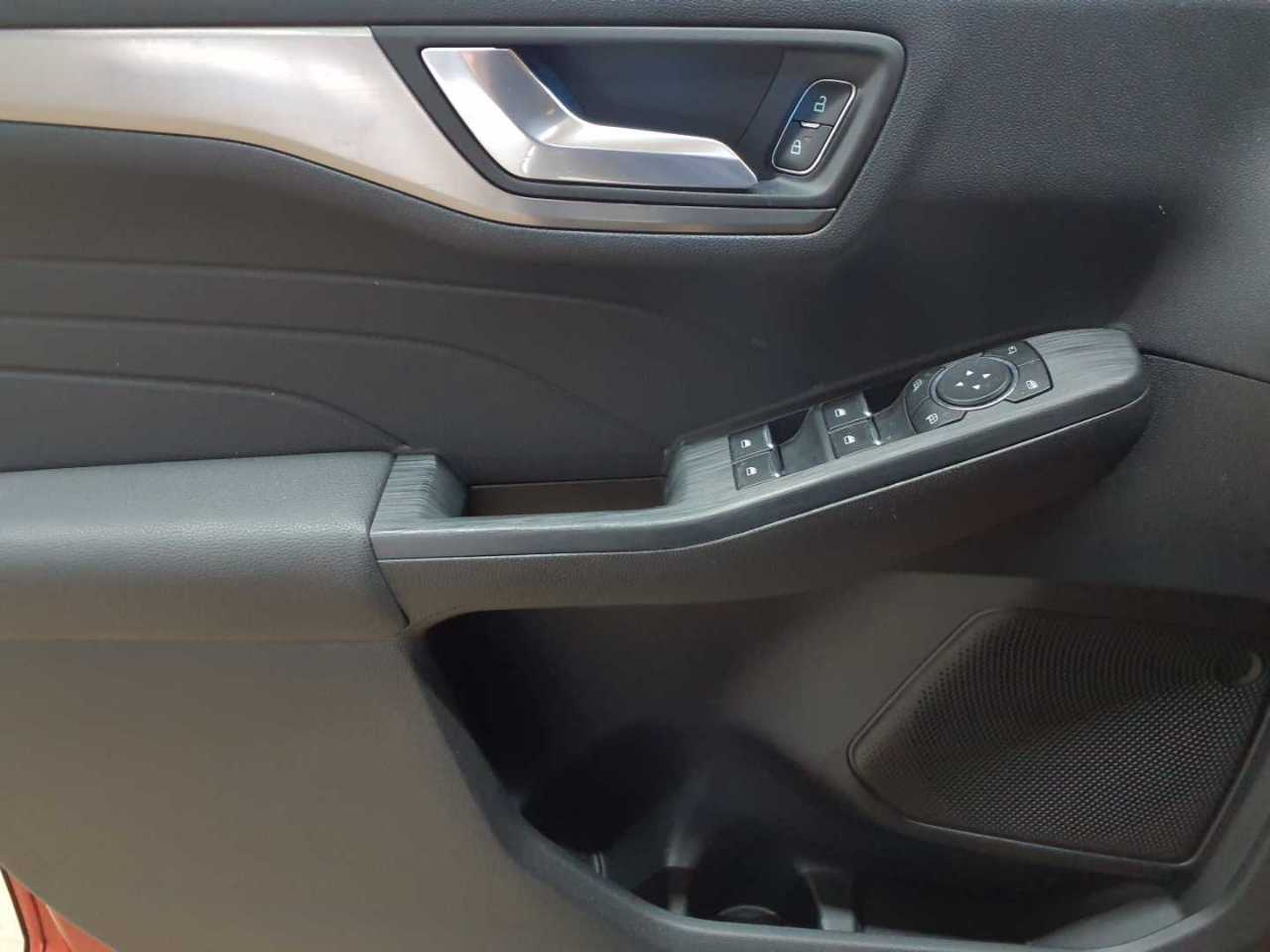 Ford Kuga 2.0 EcoBlue 4x4 Aut. TITANIUM 18