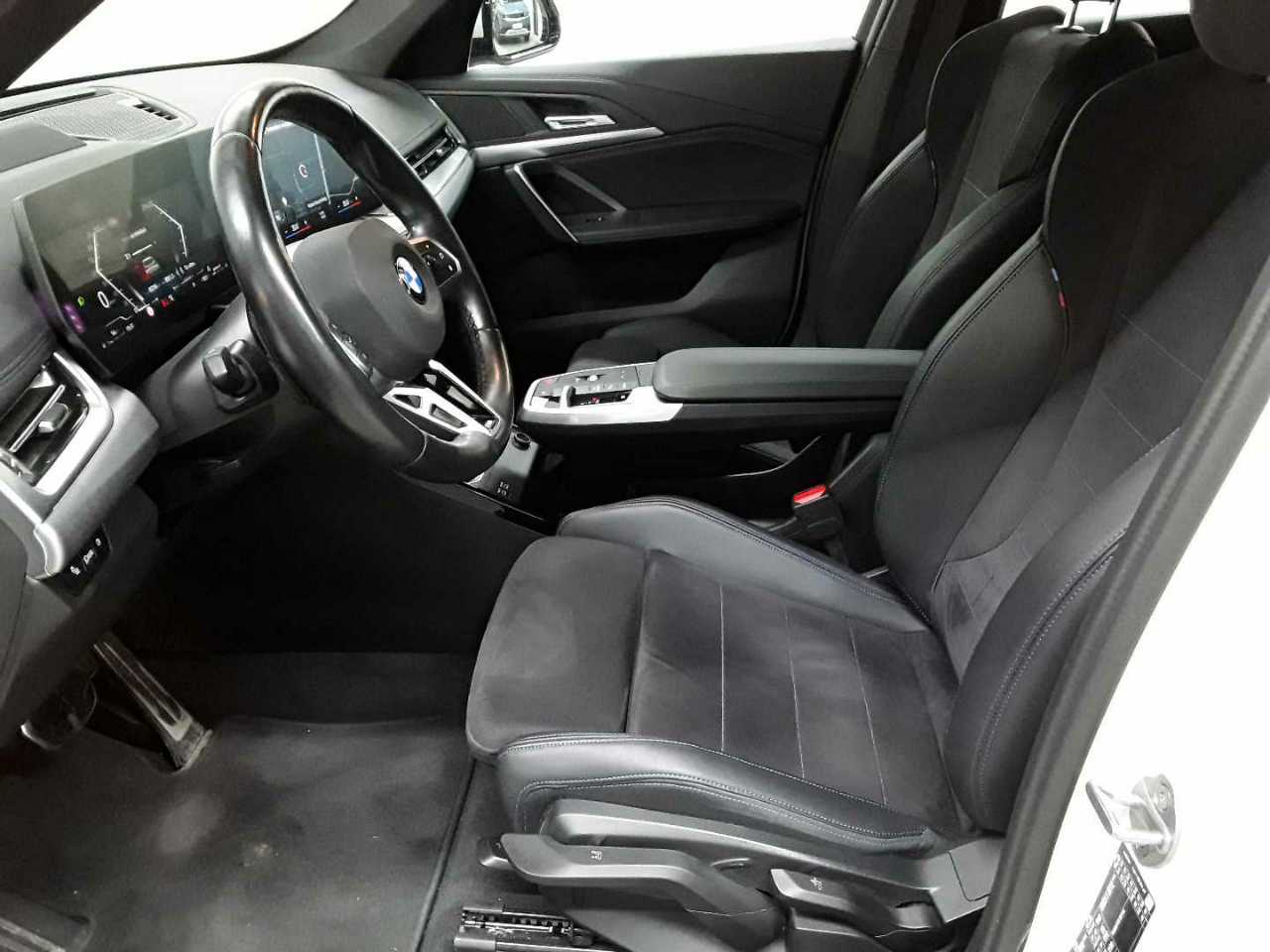 BMW X1 xDrive23i Aut. M Sportpaket 7