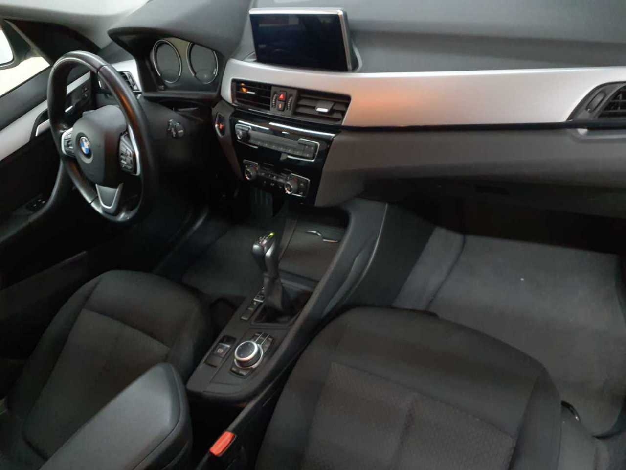 BMW X1 xDrive25e Advantage 9
