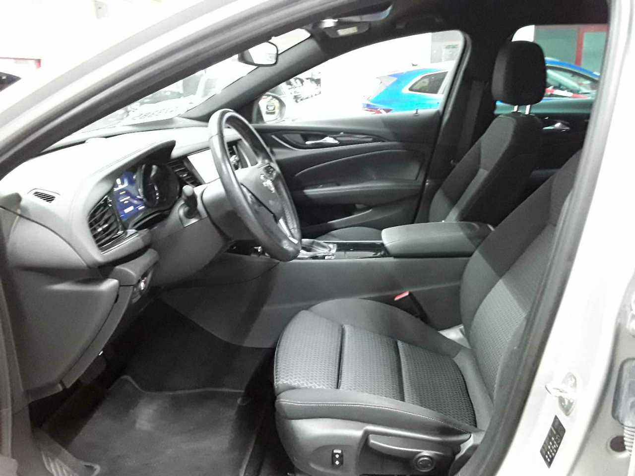 Opel Insignia Sports Tourer 2.0 Diesel Aut. Business 7