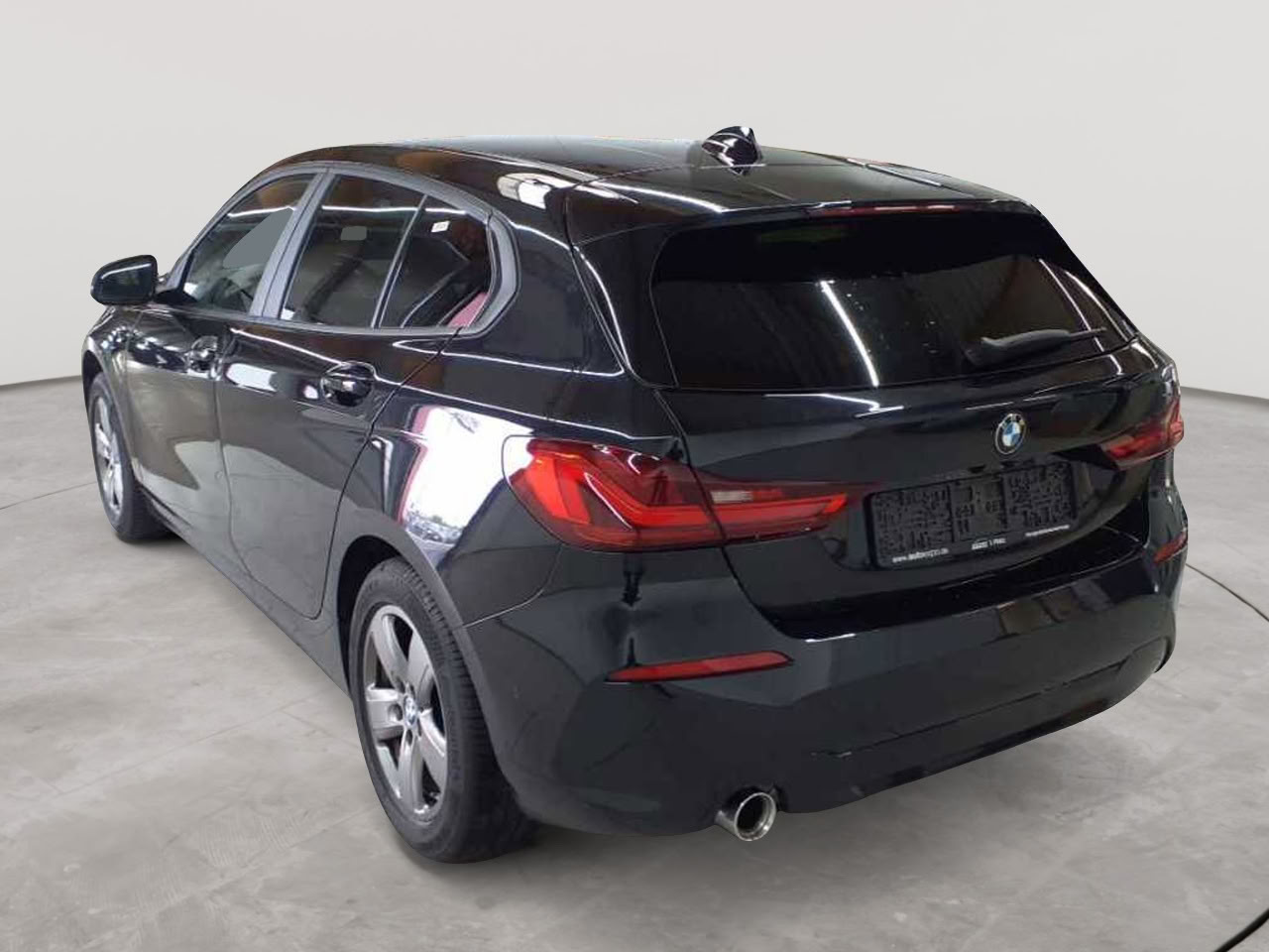 BMW 116d Aut. Advantage 5