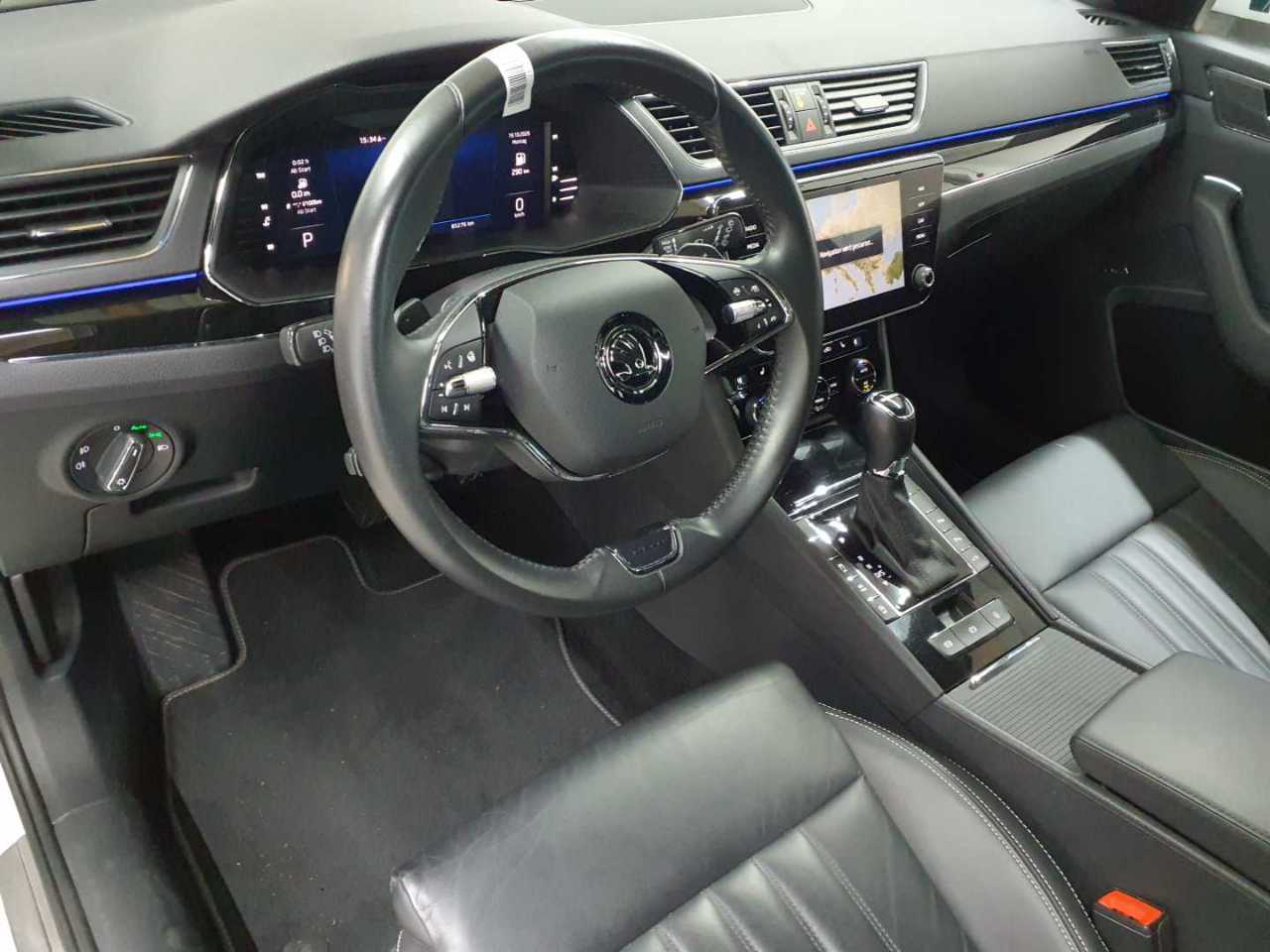 Skoda Superb Combi 2.0 TDI DSG L&K 9