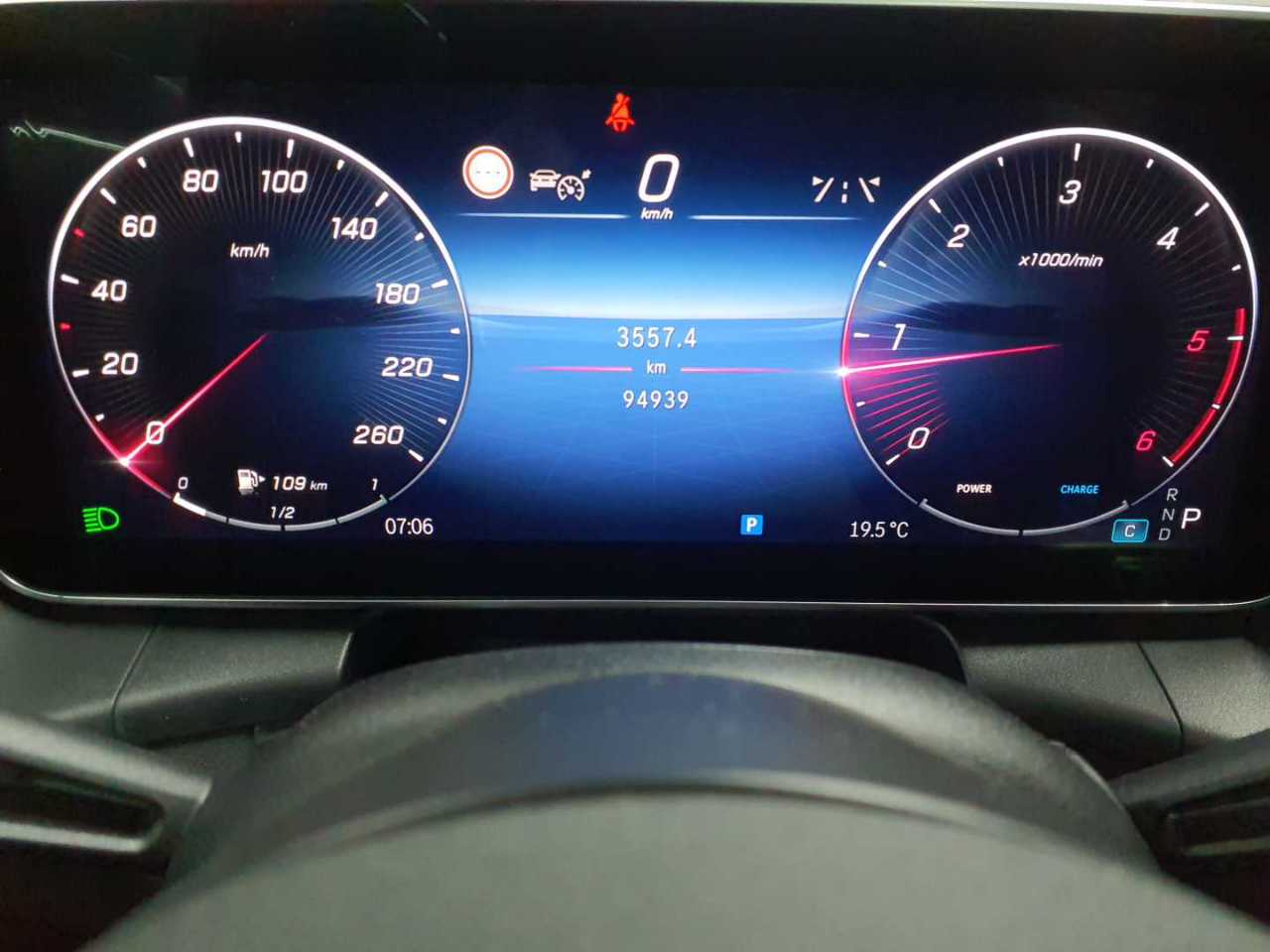 Mercedes-Benz GLC 300 d 4Matic 9G-TRONIC AMG Line Advanced 11