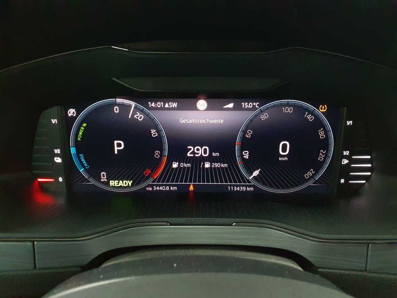 Skoda Superb Combi 1.4 TSI iV DSG Ambition 11